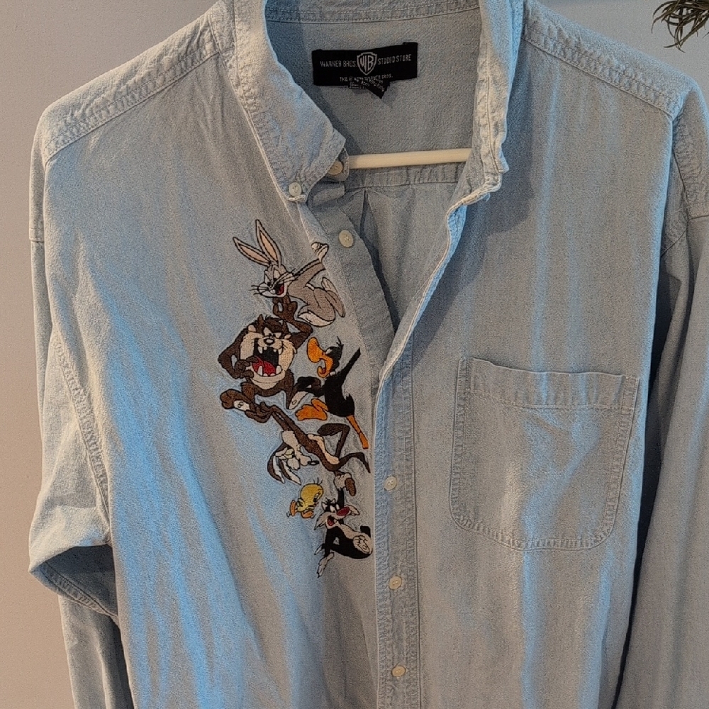 Vintage Looney Tunes Denim Button Up Shirt Mens L-  Blue 1990s Warner Brothers